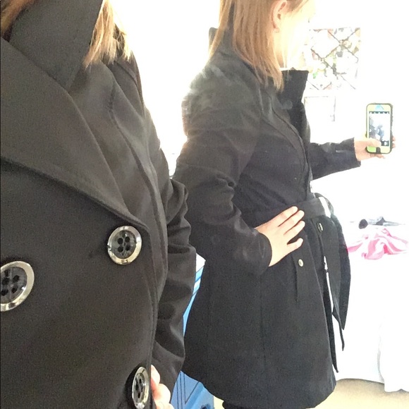 Black Jacket - Picture 4 of 7